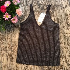 🌻 2/$16✨Metallic✨Double-V Neck Knit Tank NWT , M